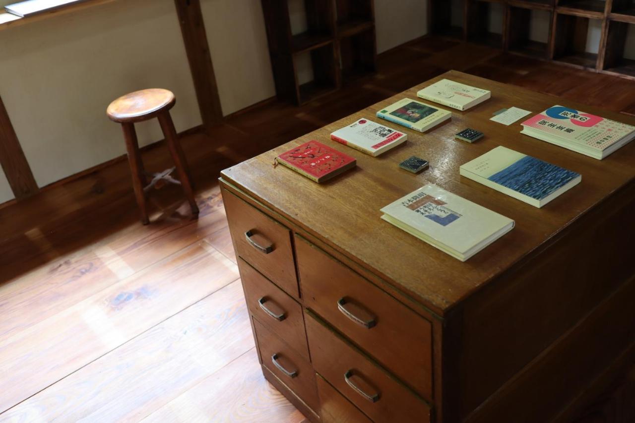 猫と図書館のある宿 草地家 Kusachike 南淡路市 外观 照片